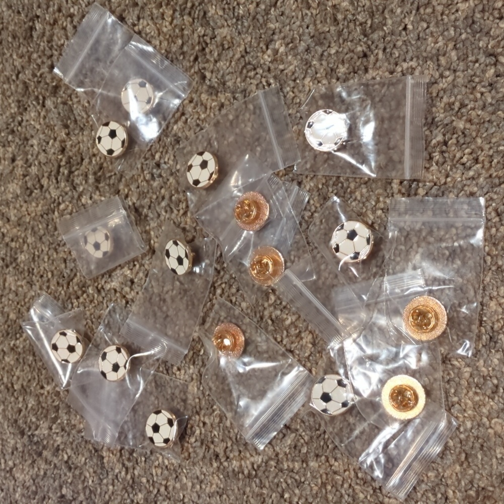 17 soccer ⚽ ball lapel pins